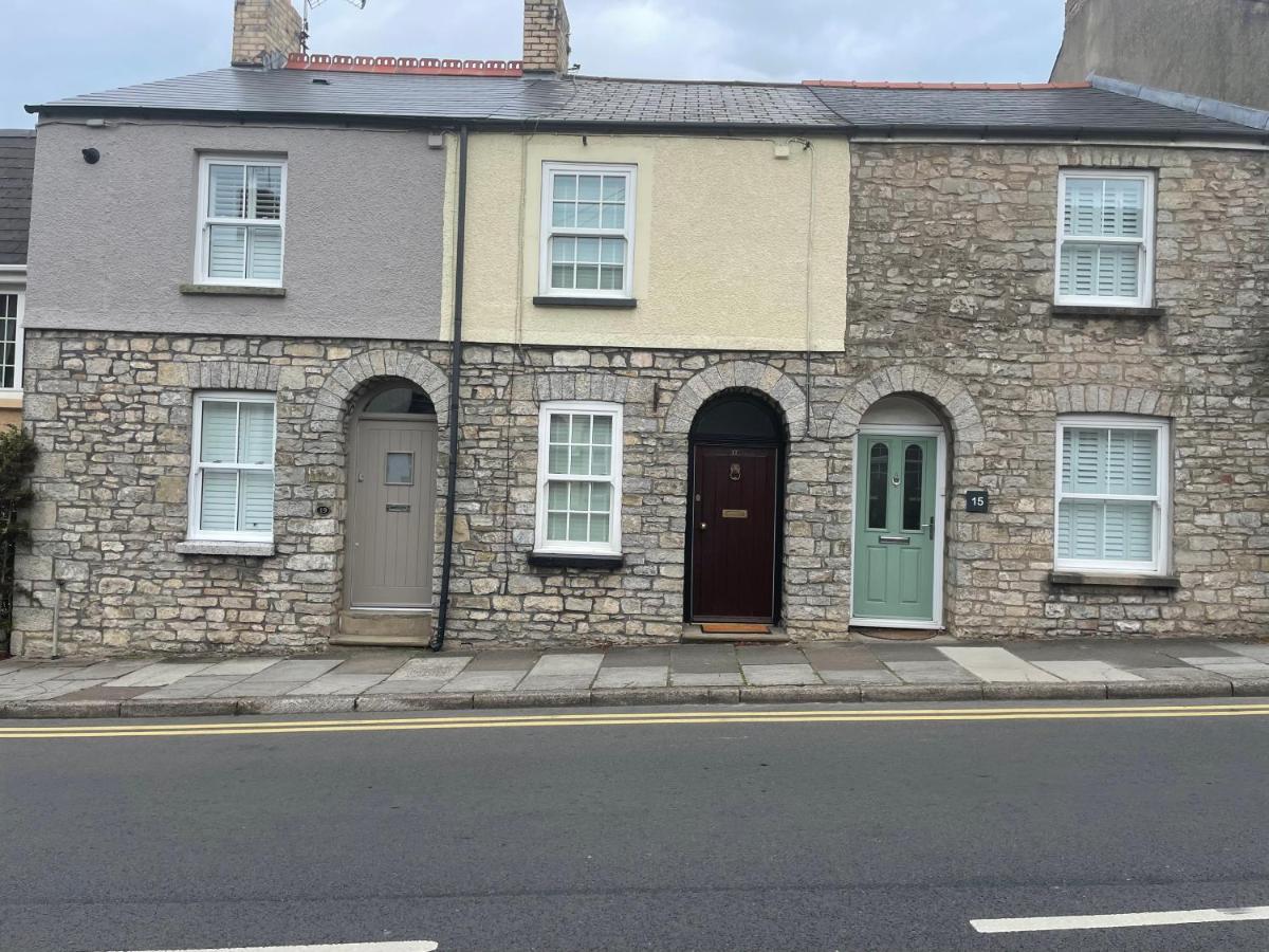 Villa 17 Eastgate Cowbridge Exterior foto